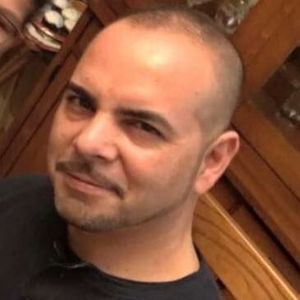 Meet your Posher, Eduardo